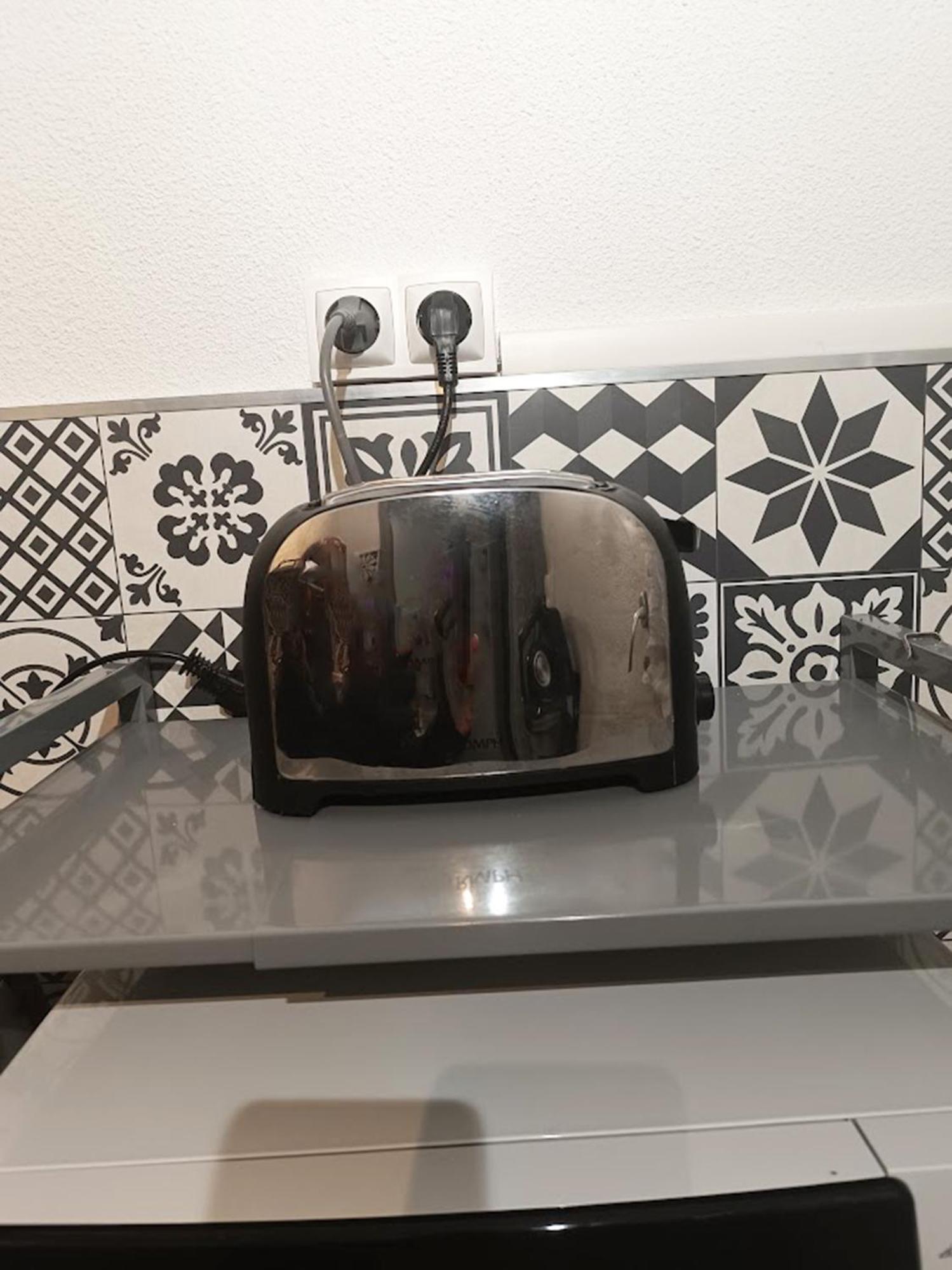 Le Reflet Des Montagnes, Studio, Centre Luchon, 4 Personnes Bagnères-de-Luchon エクステリア 写真